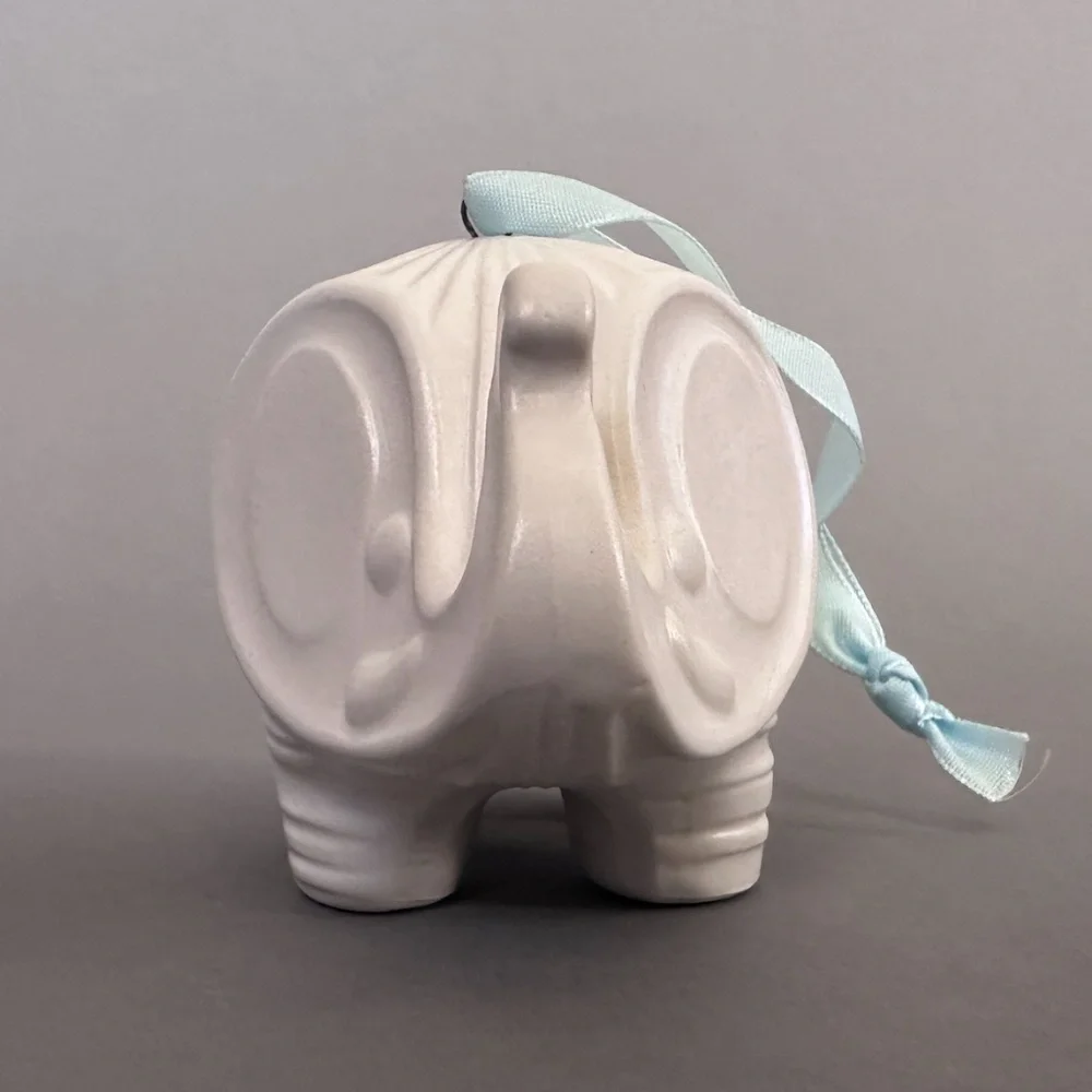 NIB Jonathan Adler Vintage Menagerie Elephant White Porcelain Elephant!!!